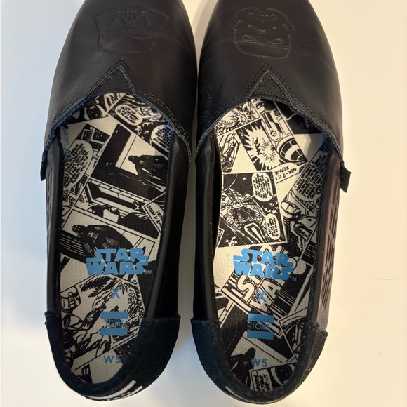 Star Wars Toms Black Loafers with Embossed Design - Picture 2 of 4